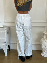 Load image into Gallery viewer, Impala Cargo Pants in White
