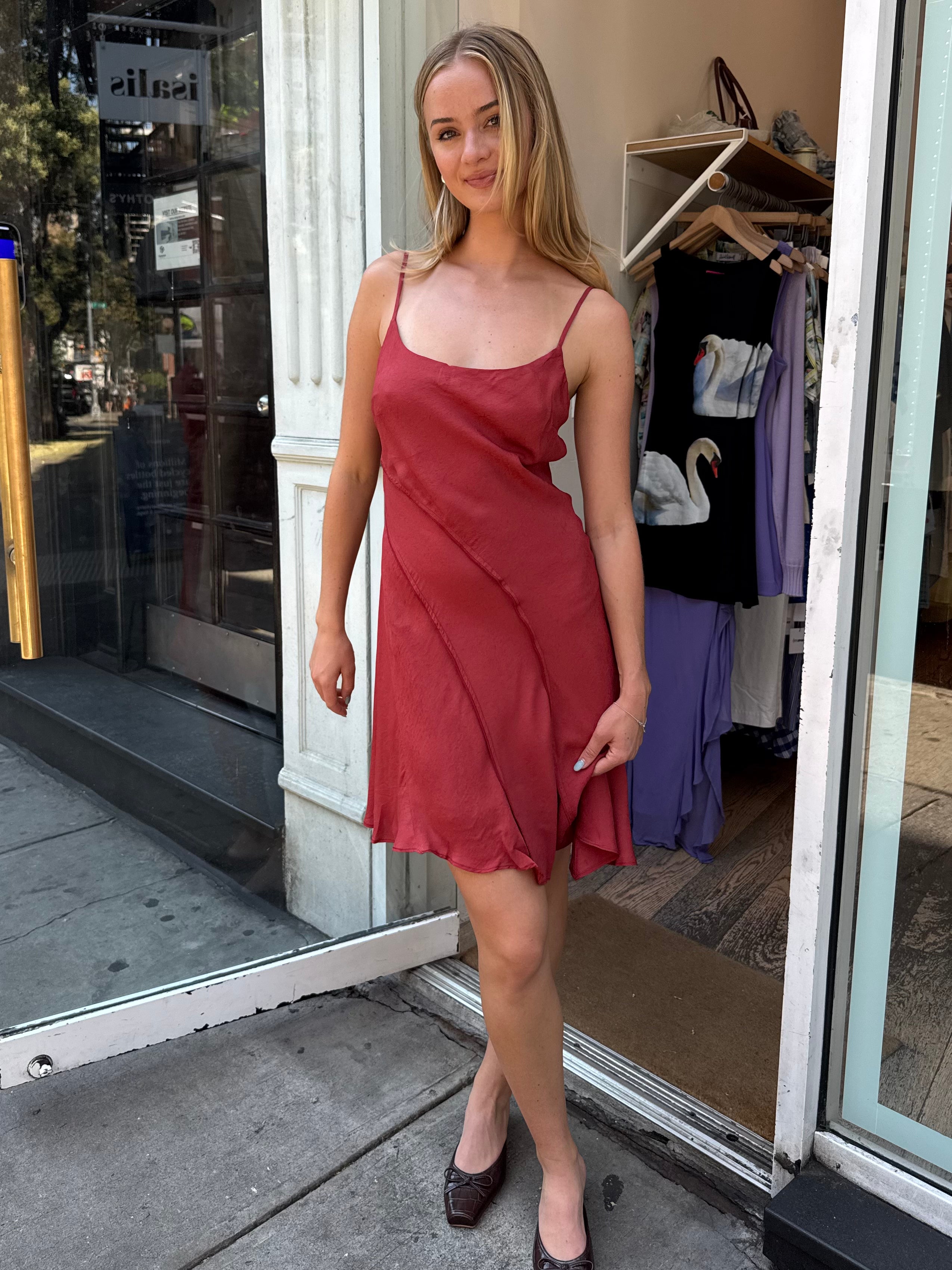 Chelsie Dress in Deep Red