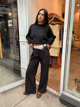 Load image into Gallery viewer, Aaliyah Trouser in Black
