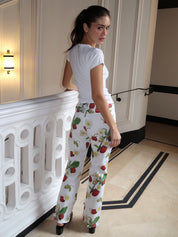 Printed Jeans in White Strawberry Blossom
