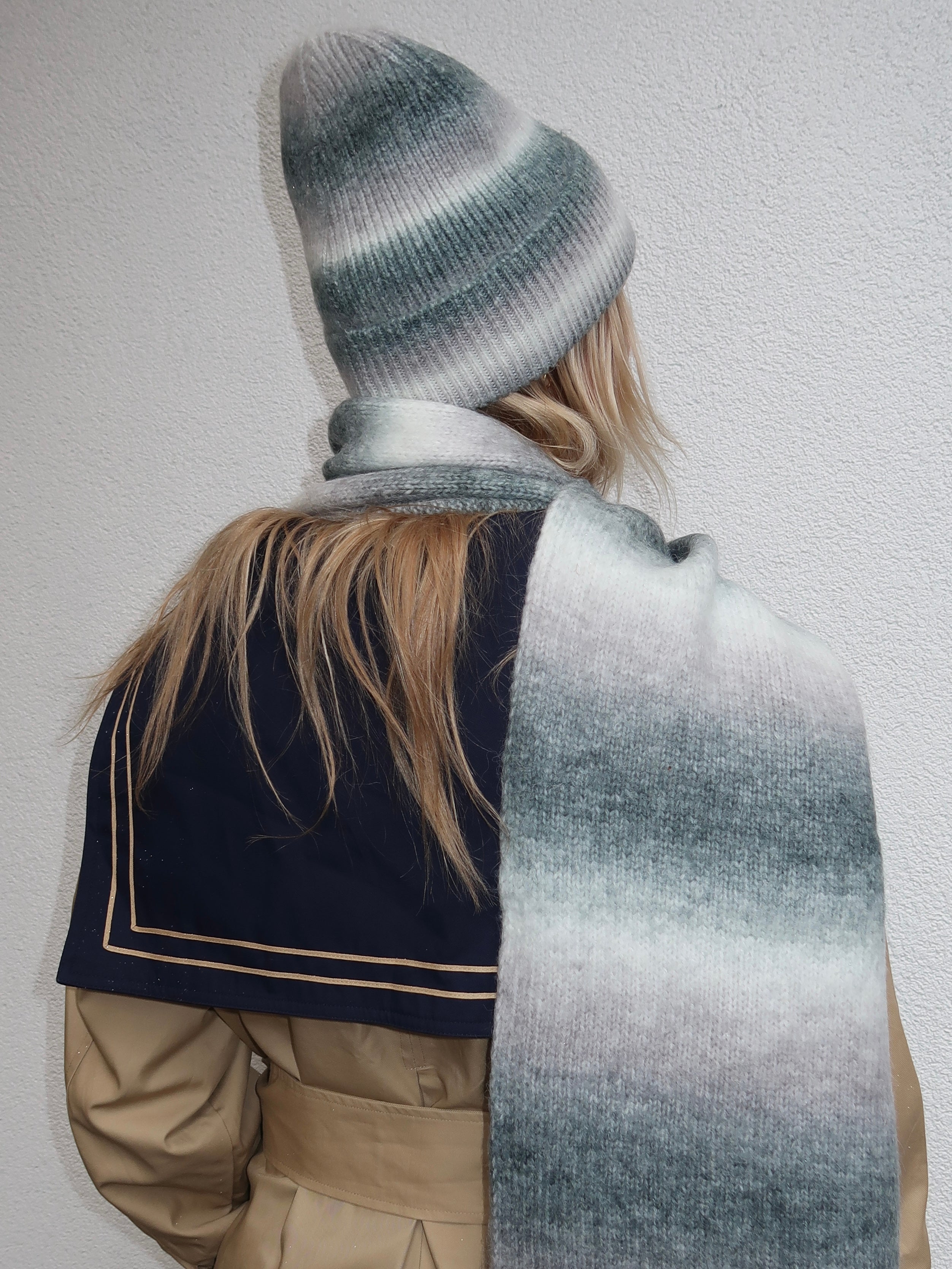 Isalis Sunset Beanie in Grey Multi