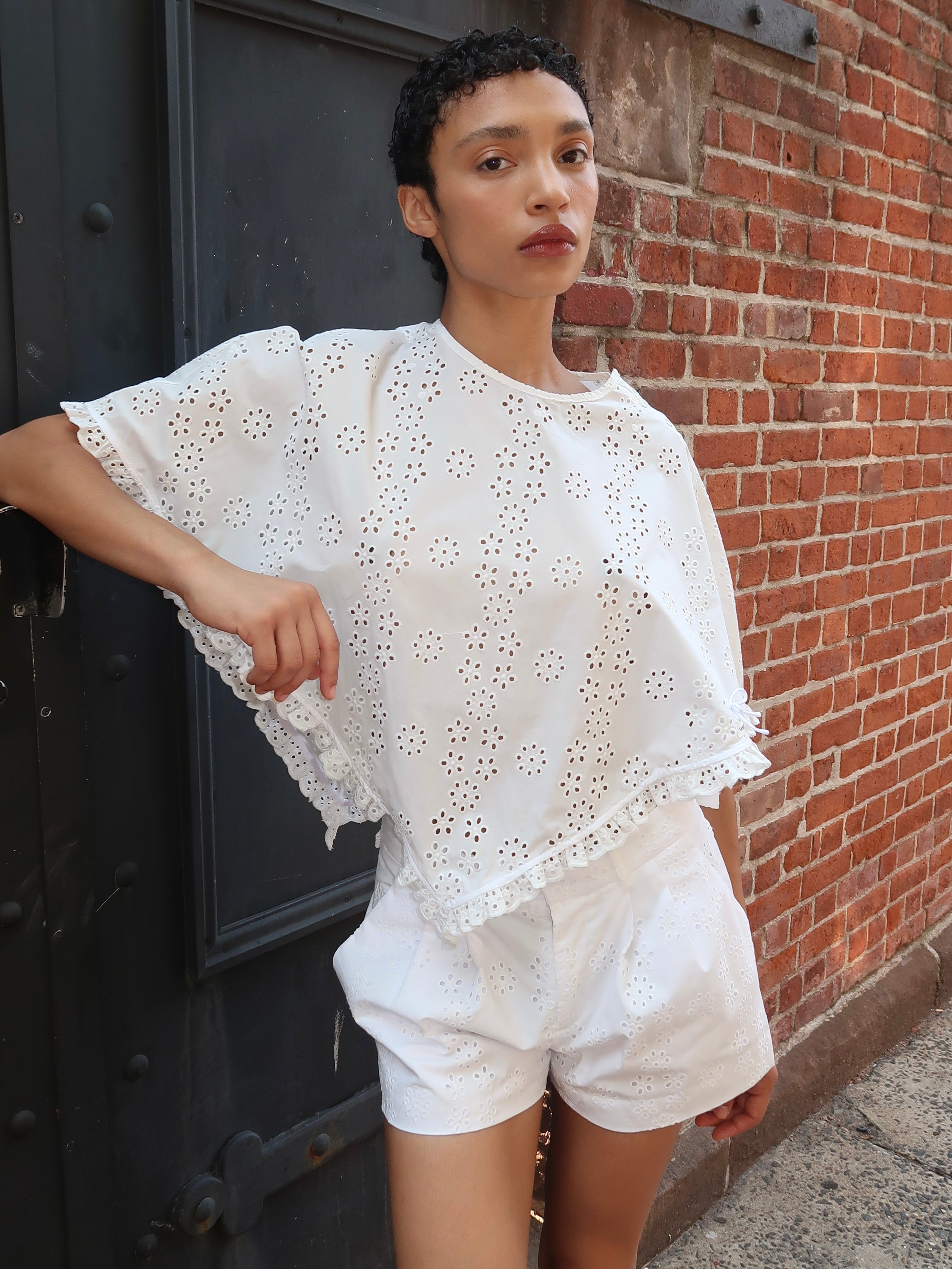 Soba Poncho in White