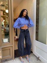 Load image into Gallery viewer, Horseshoe Jean in Sonnet
