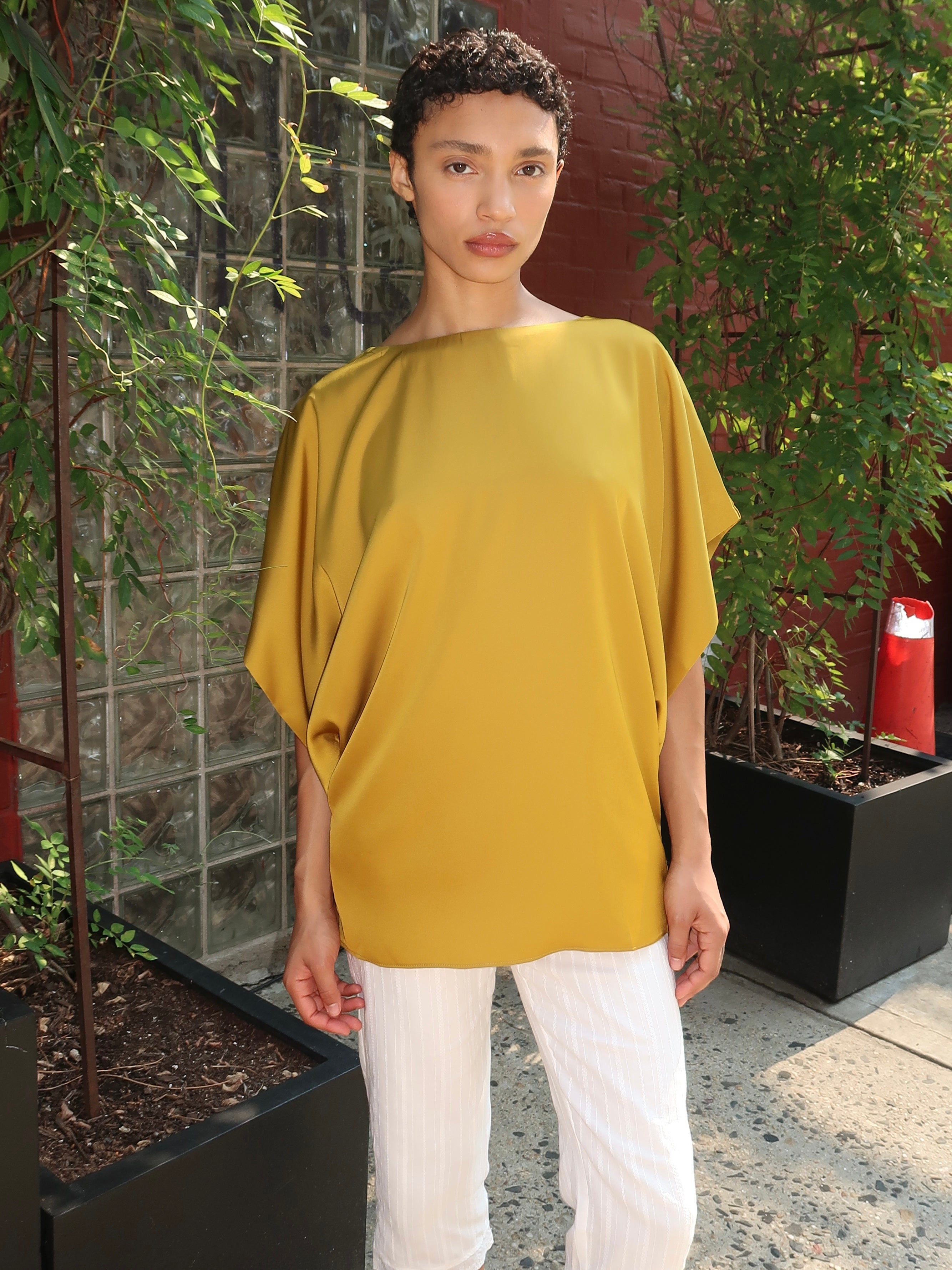 Sarra Flowy Top in Old Gold