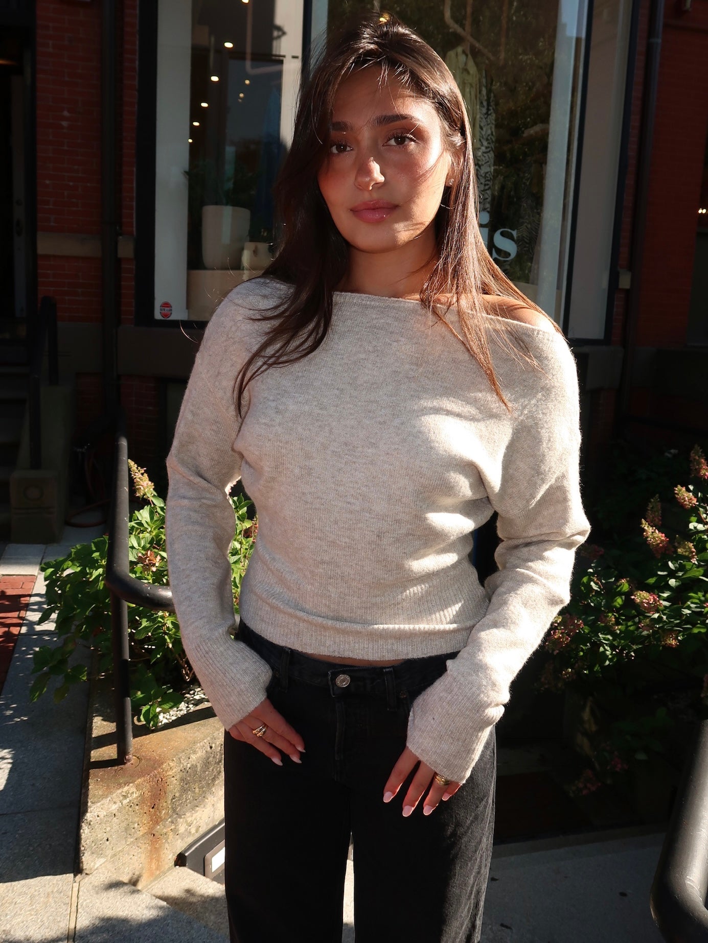 Aurelle Off-Shoulder Sweater in Oatmeal