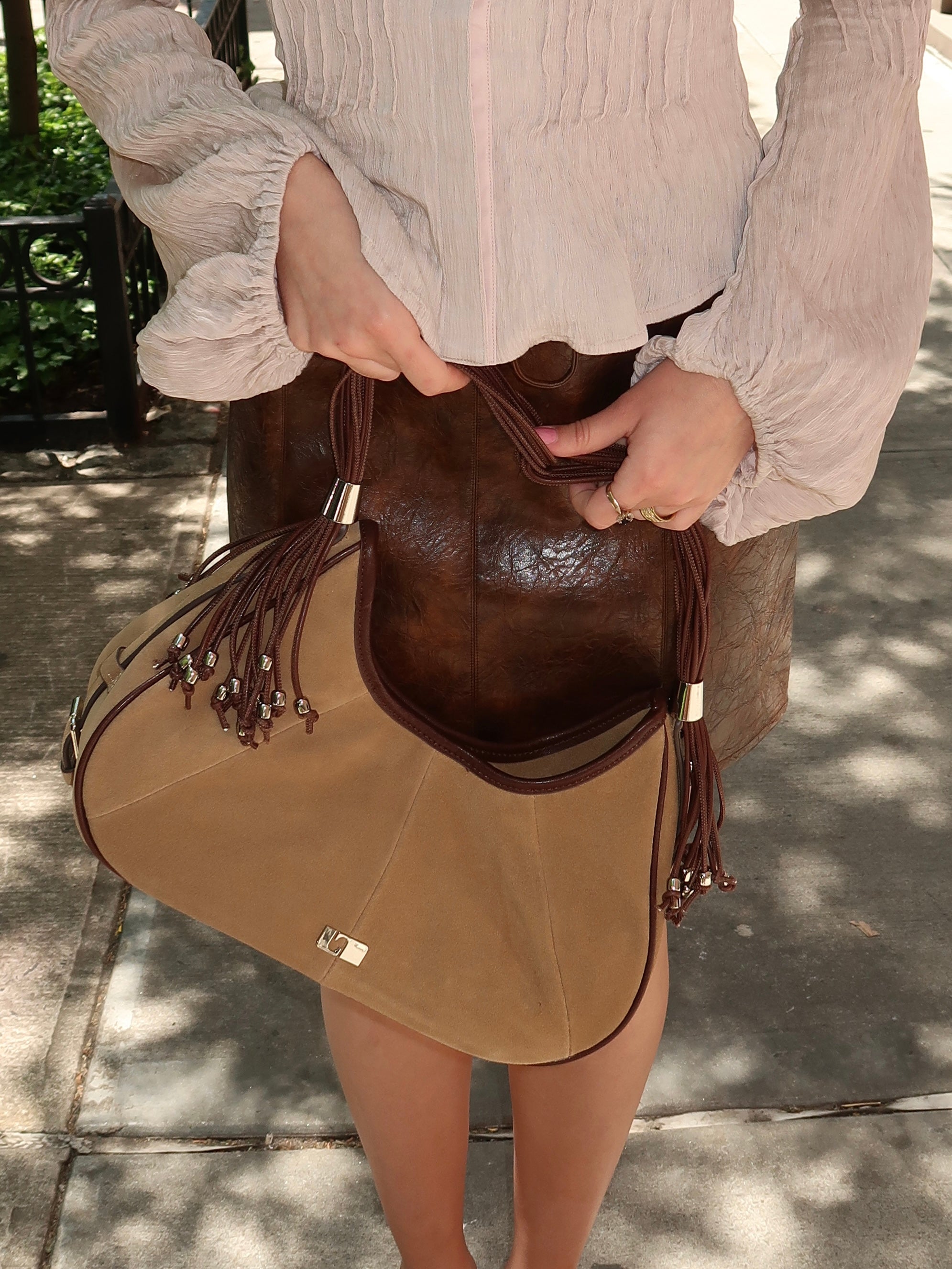 Dolly Camel Bag