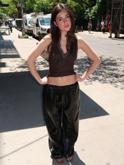 Zoela Pant in Black