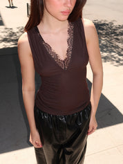 Siara Top in Dark Brown