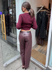 Jett High Rise Bowed Straight in Cabernet