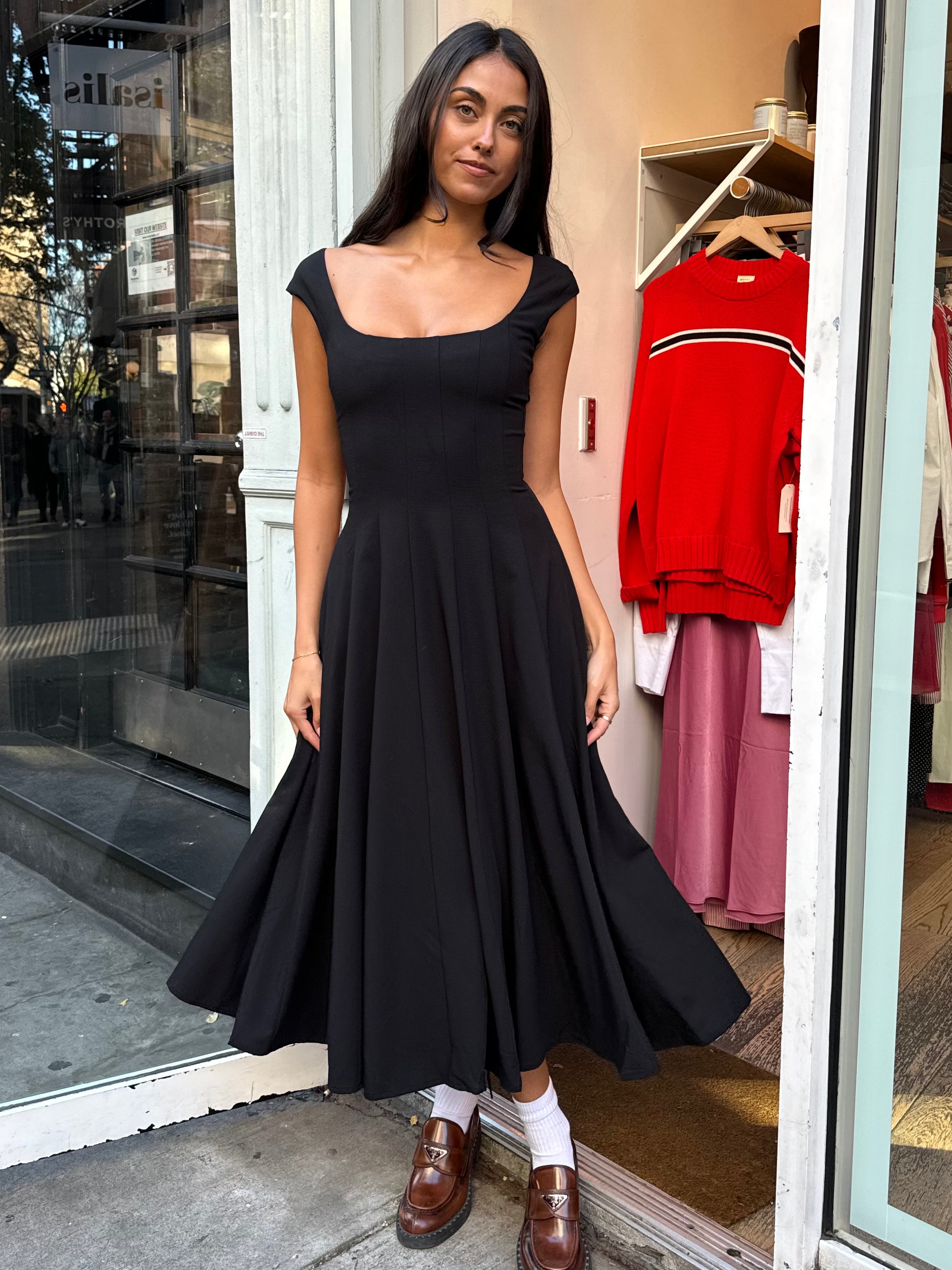 Leila Dress in Black Leila Dress in Black