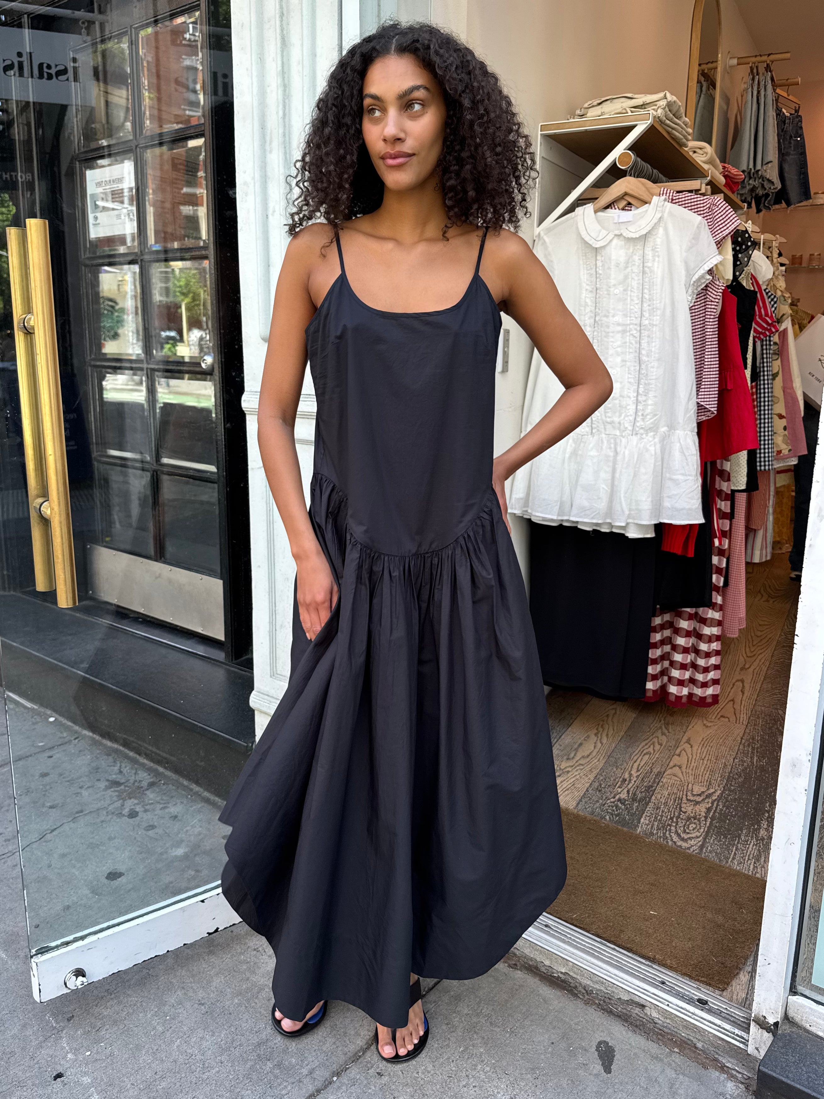 Ari Dress in Black