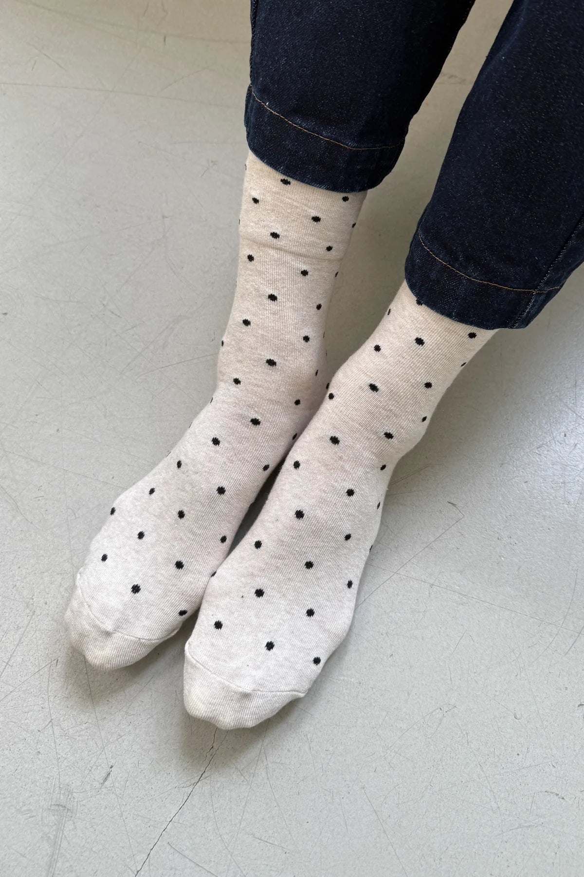 Sneaker Socks in Polka Dot Oatmeal/Black
