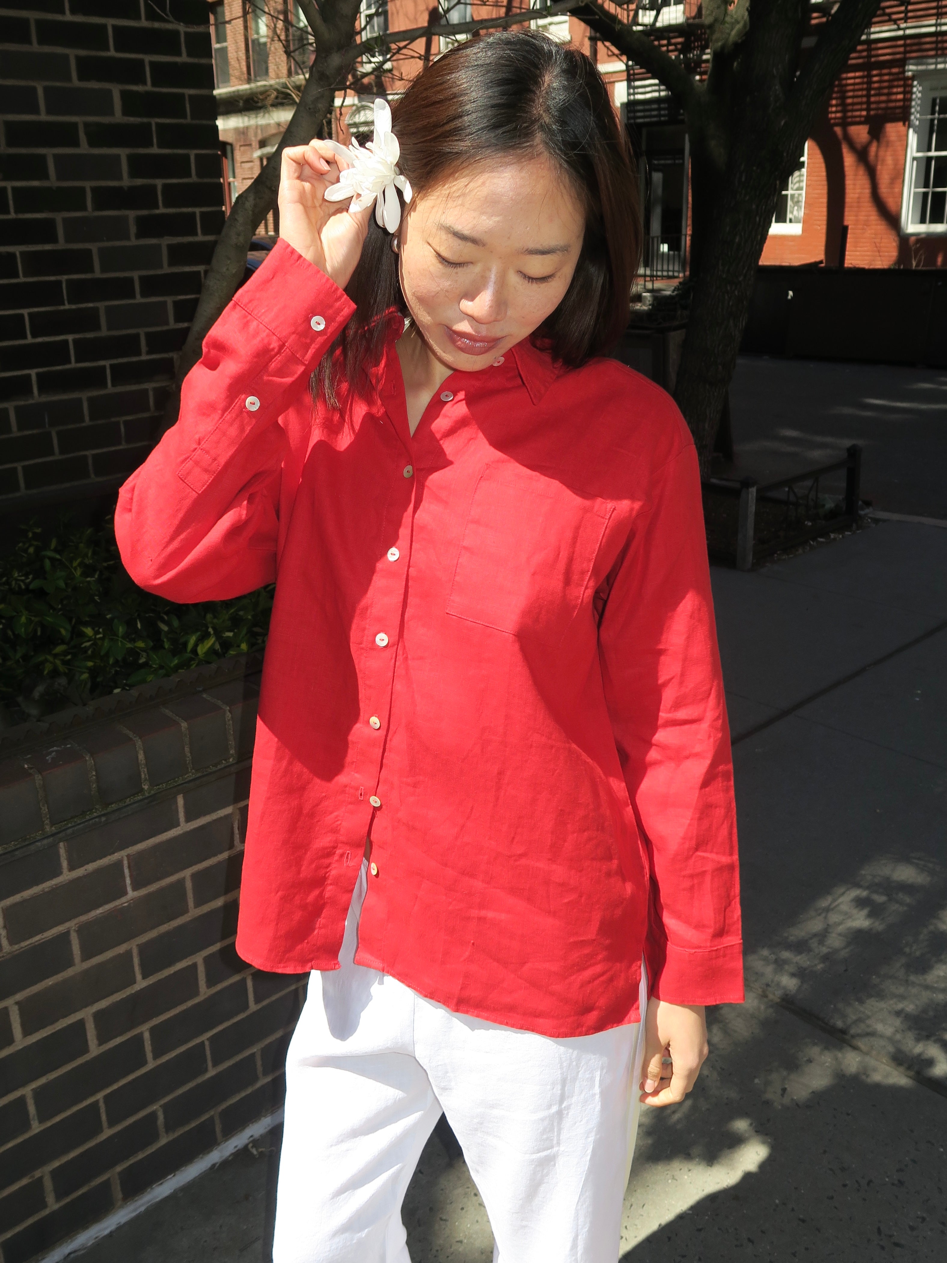 Linen Relaxed Shirt in Bell Pepper