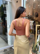 Load image into Gallery viewer, Petra in Brown Terra
