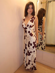 Signe Maxi Dress in Dandelion Floral Bordeaux