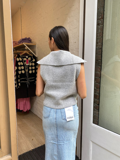 Mackenzie High Collar Rib-Knit Sweater Vest in Heather Grey