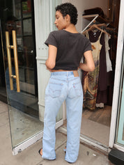 Relaxed Split Jean in Light/Medium