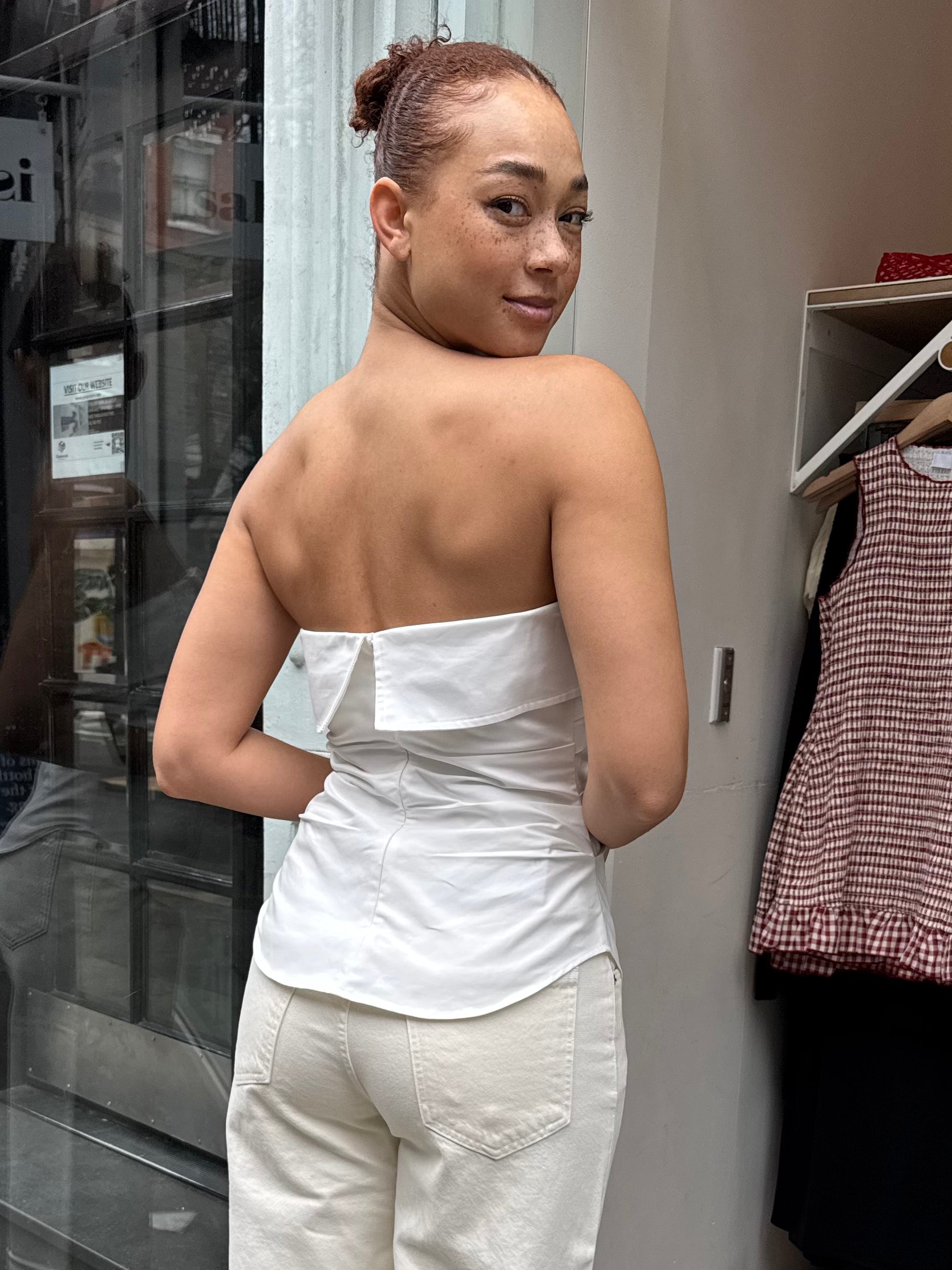 Nessah Top in White
