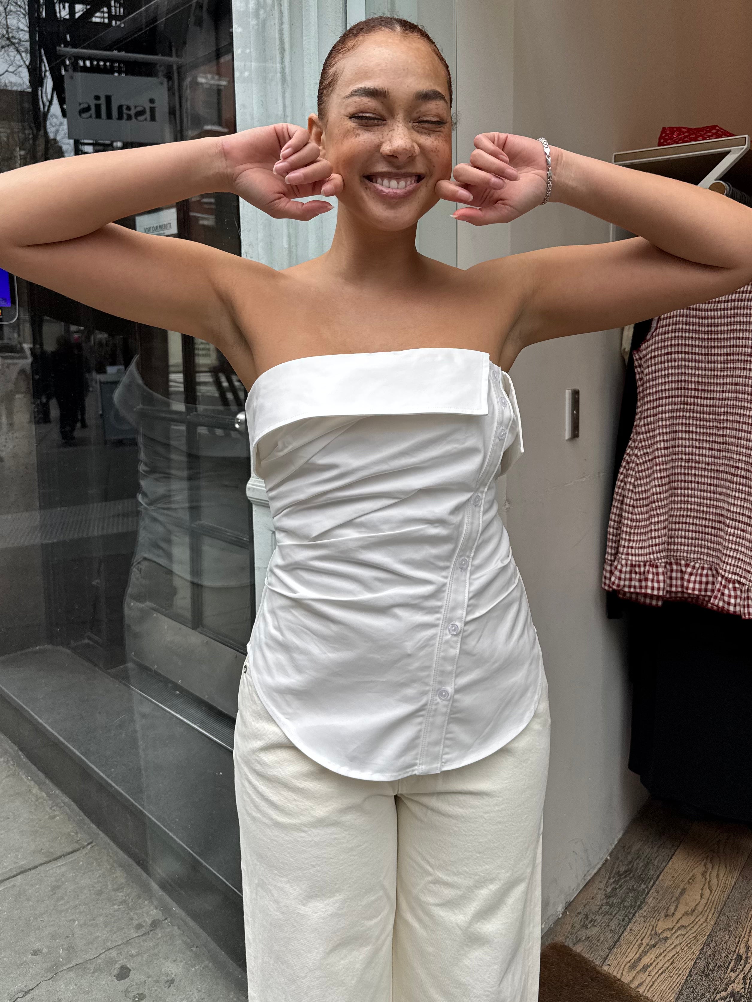 Nessah Top in White