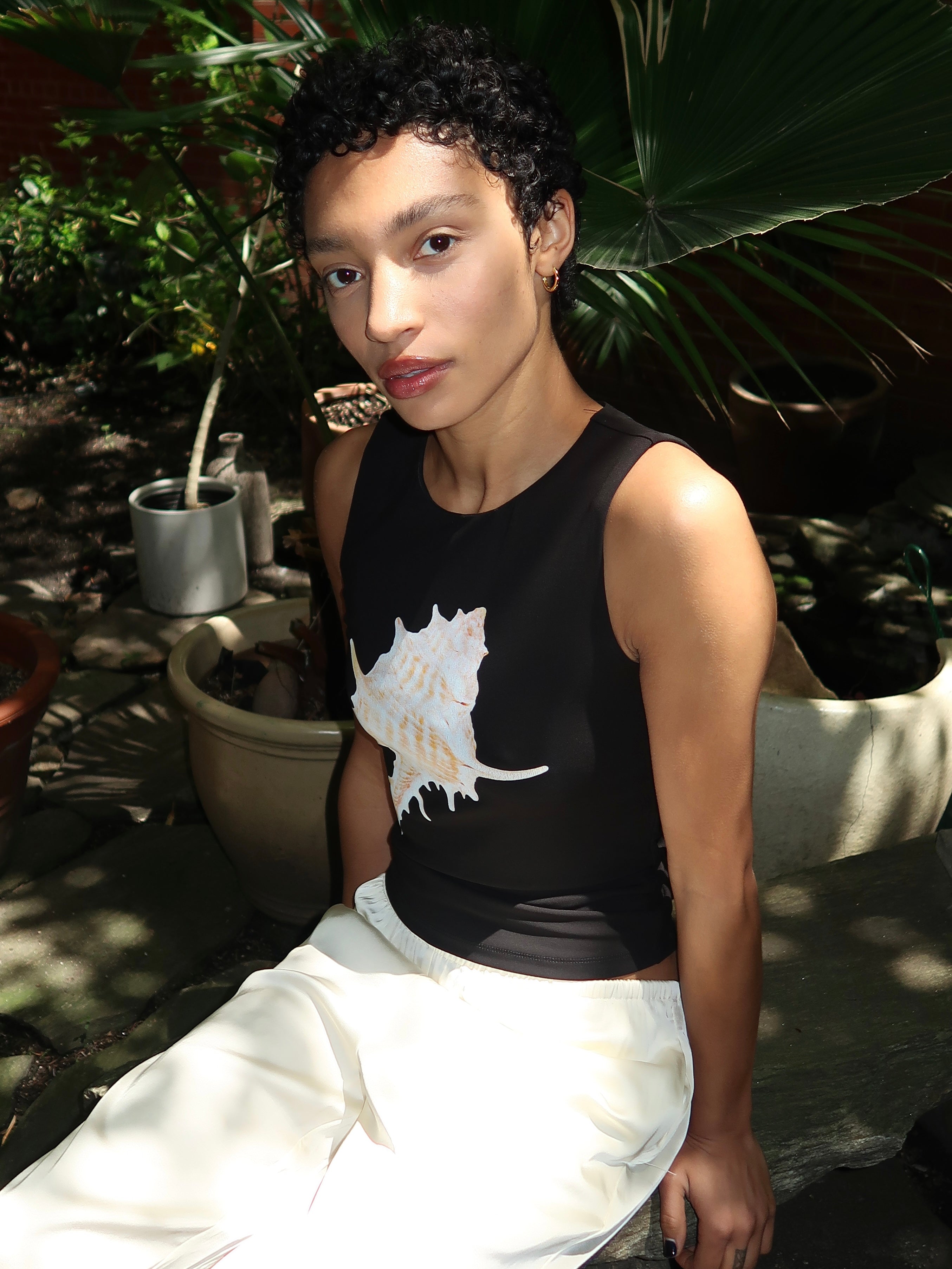 Collector Seamless Tank in Black
