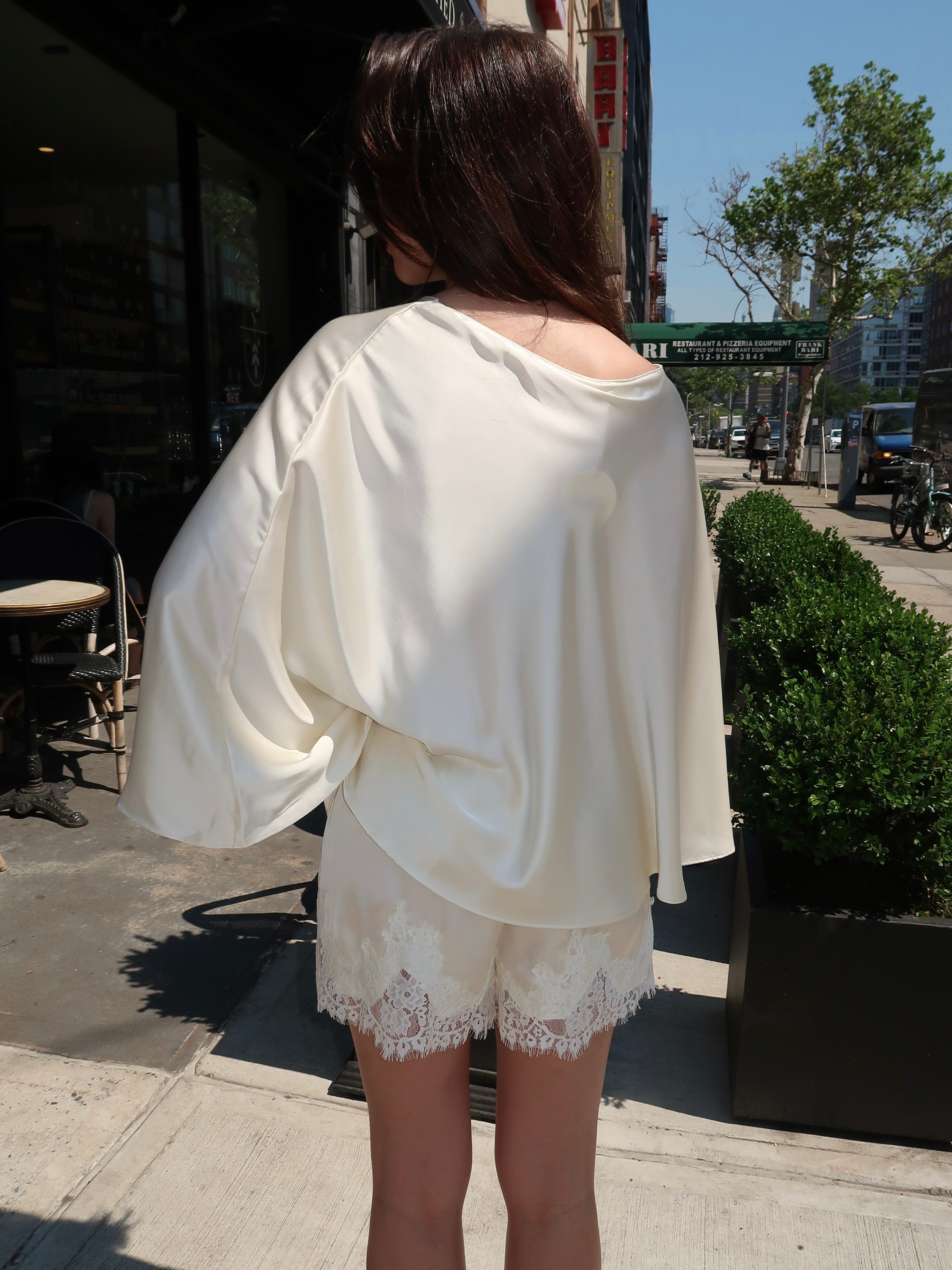 Alaya Poncho Top in Cream