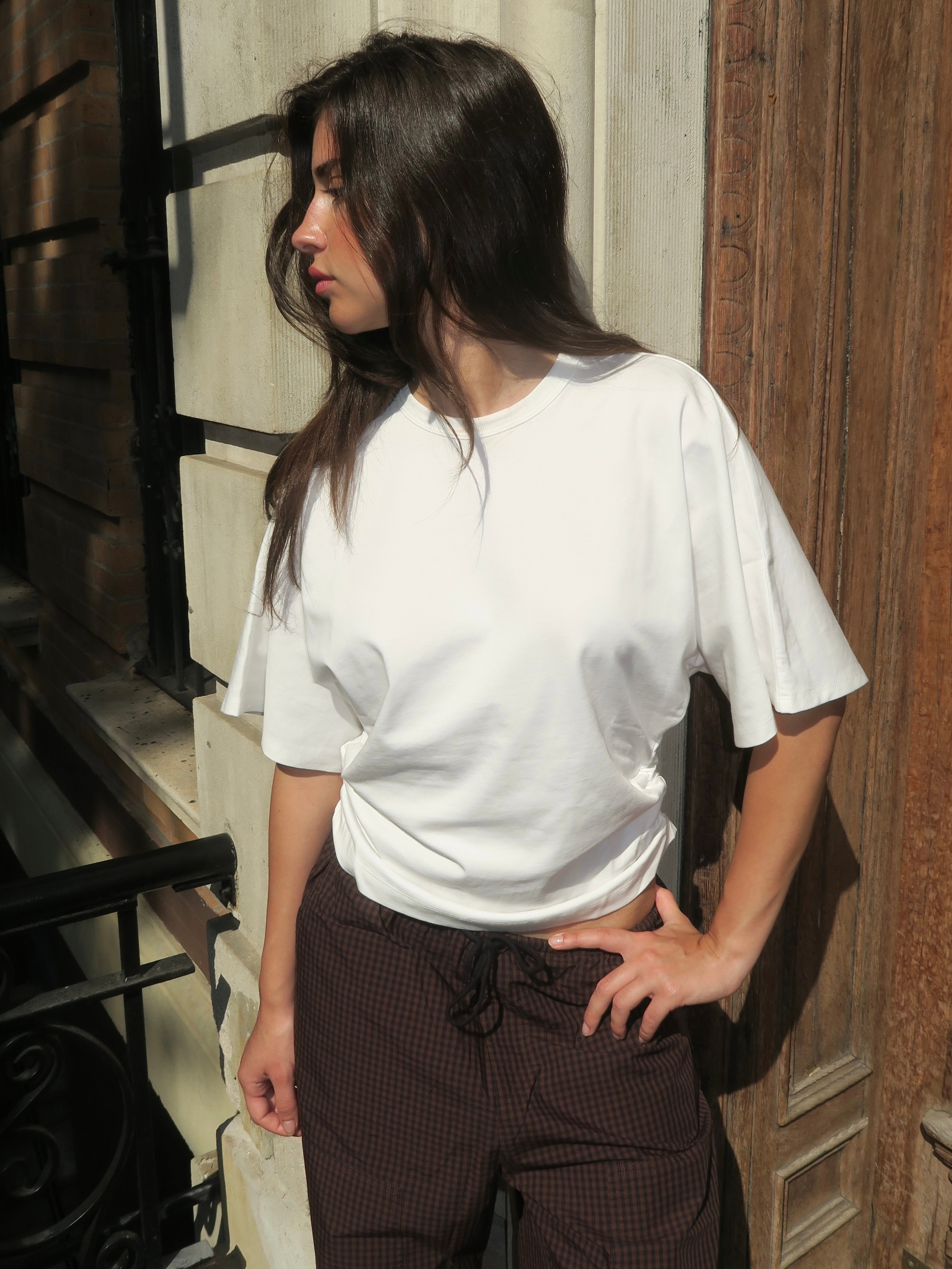 Veronica Kimono Sleeve Cinched Tee in Le Blanc