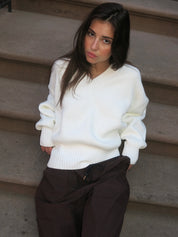 Nika Heavyweight V Neck Sweater in White