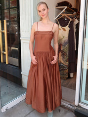 Ovina Dress in Spice Brown