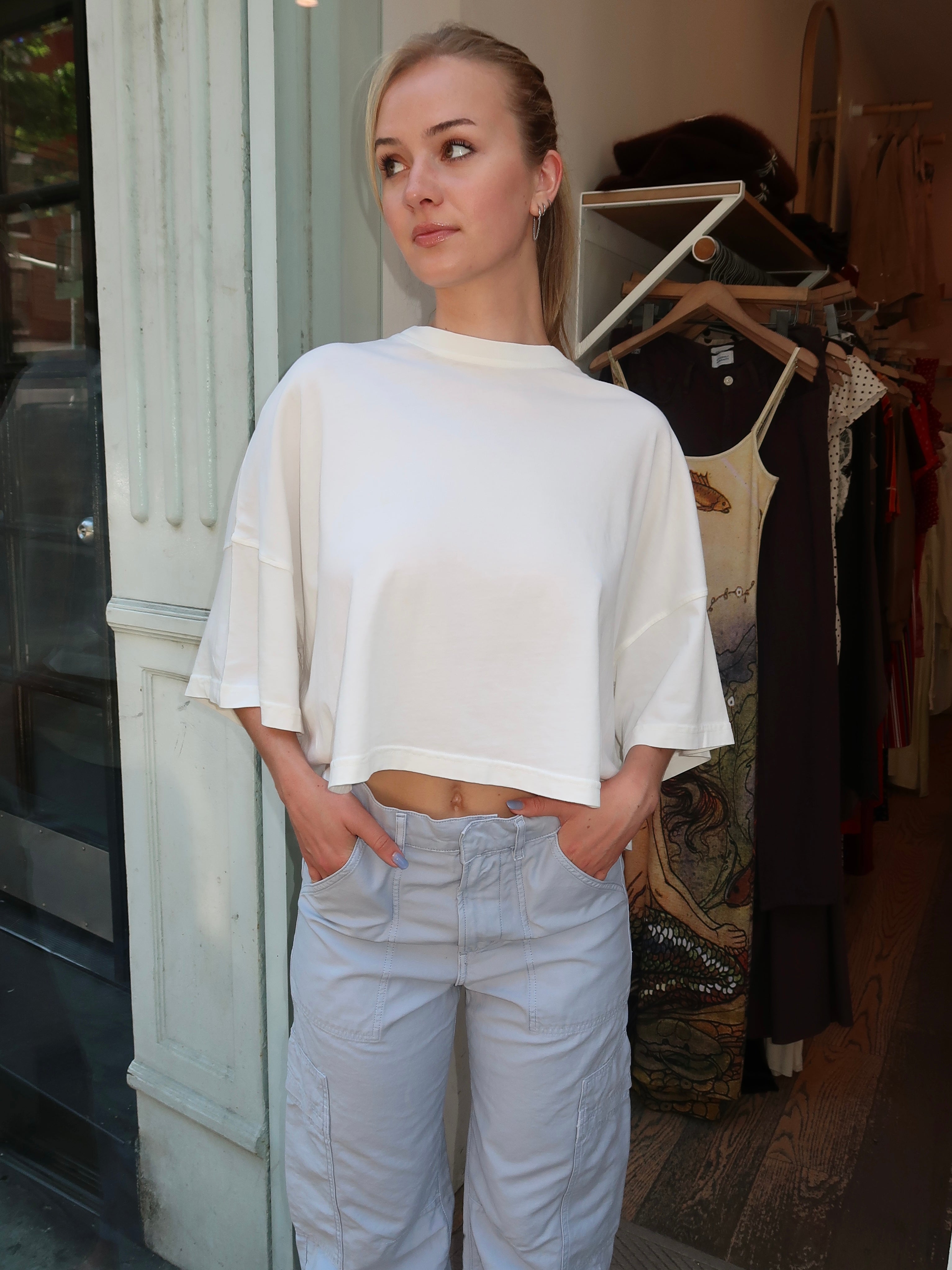 Crop Cape Tee in Pashmina