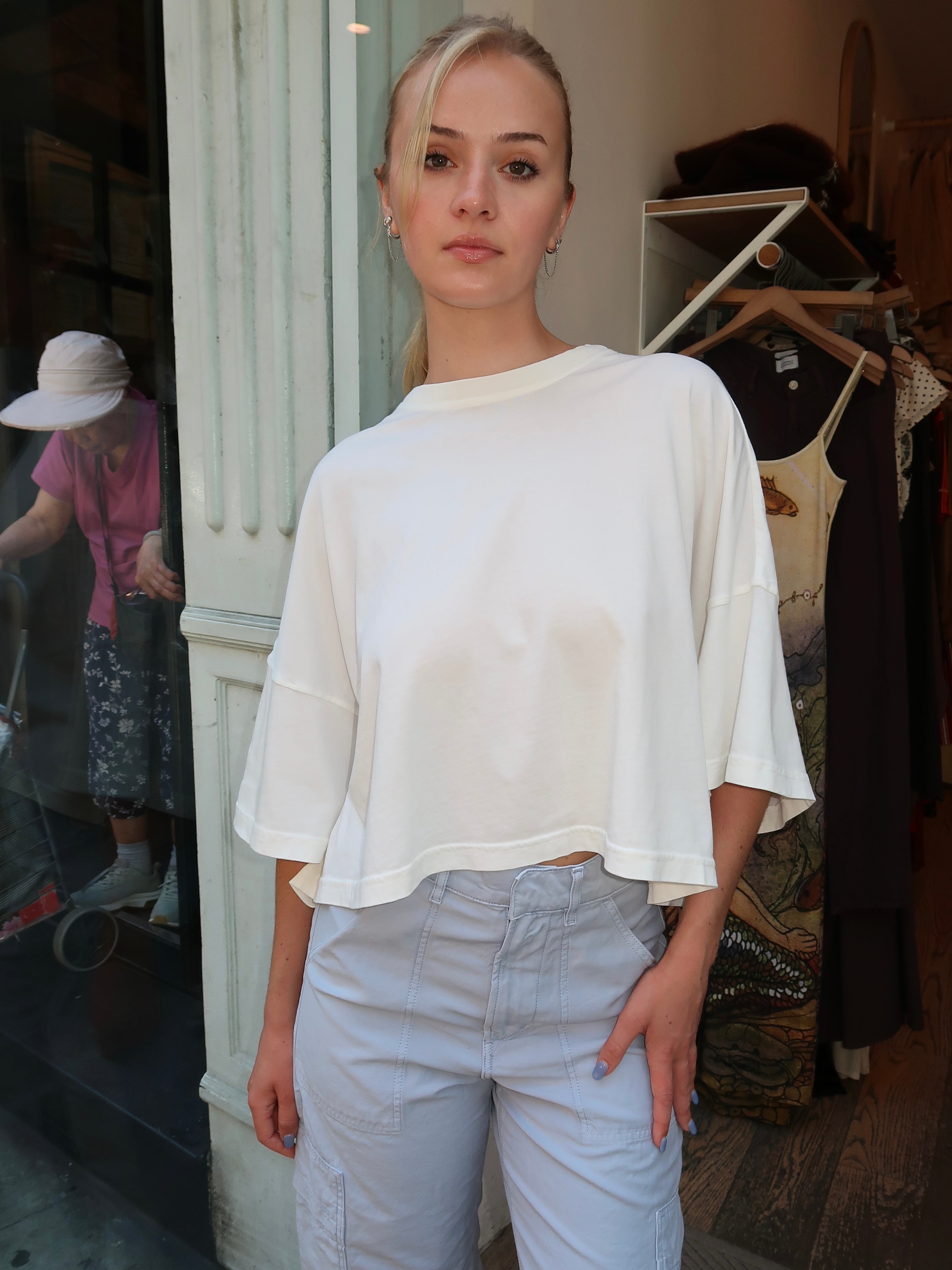 Crop Cape Tee in Pashmina