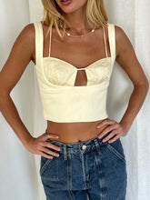 Load image into Gallery viewer, Junie Contrast Top in Cream
