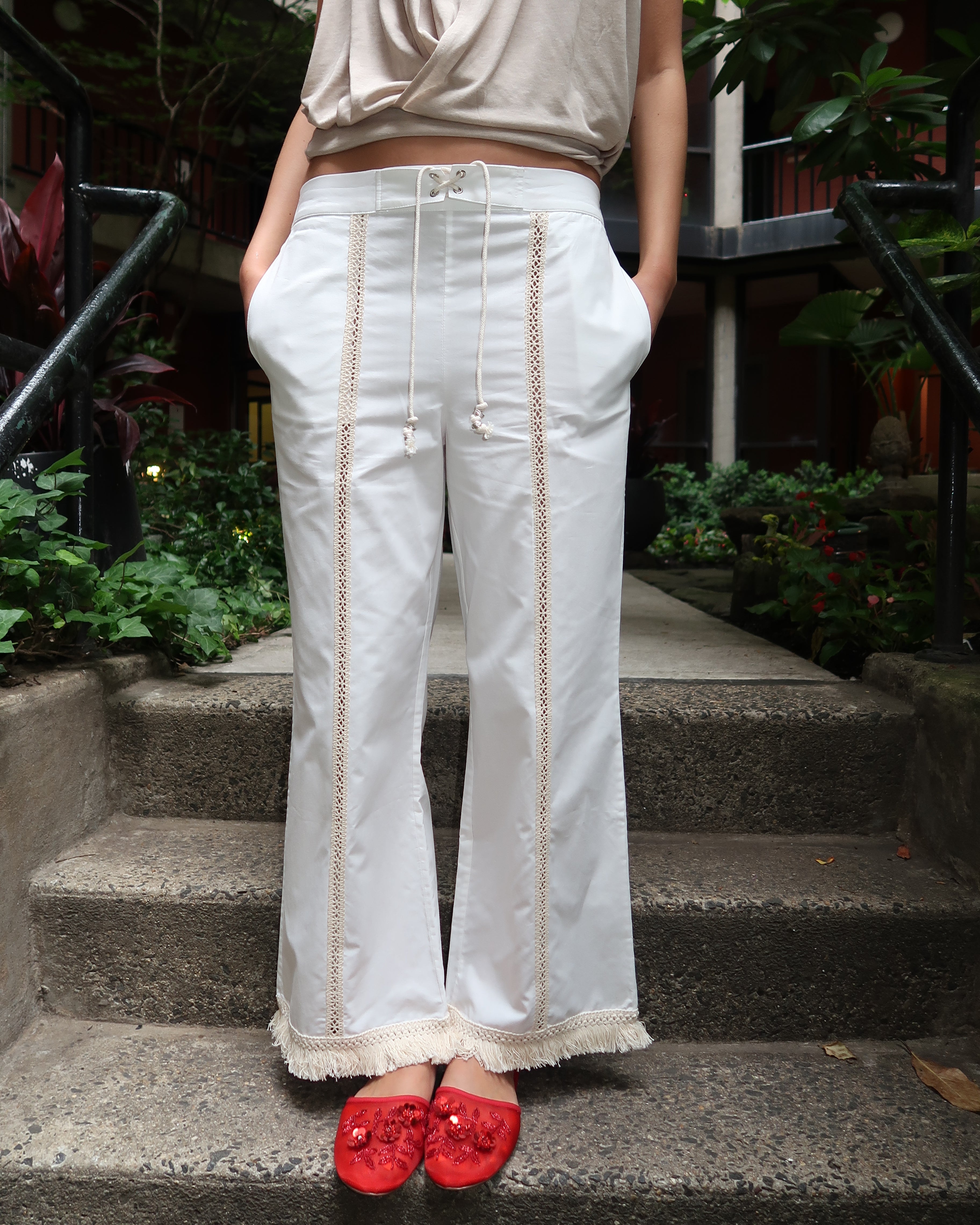 Savina Pant in Ecru