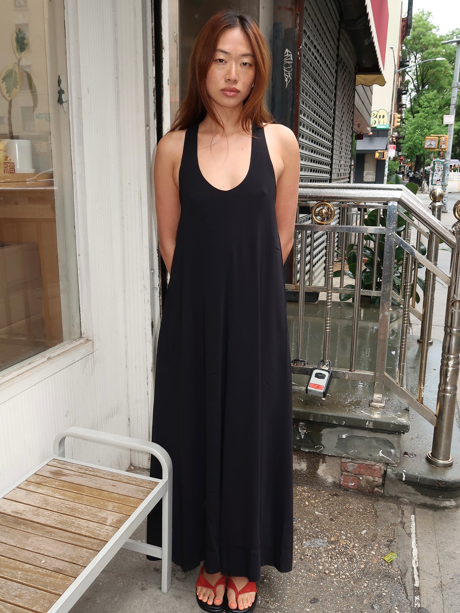 black sleeveless dress Womens Lipsy Mesh Mix Bodycon Midi US 10 Maxi dresses Elevate your summer wardrobe with the LASCANA Womens Sleeveless Shoulder Dress Fluid Tank Dress in Black