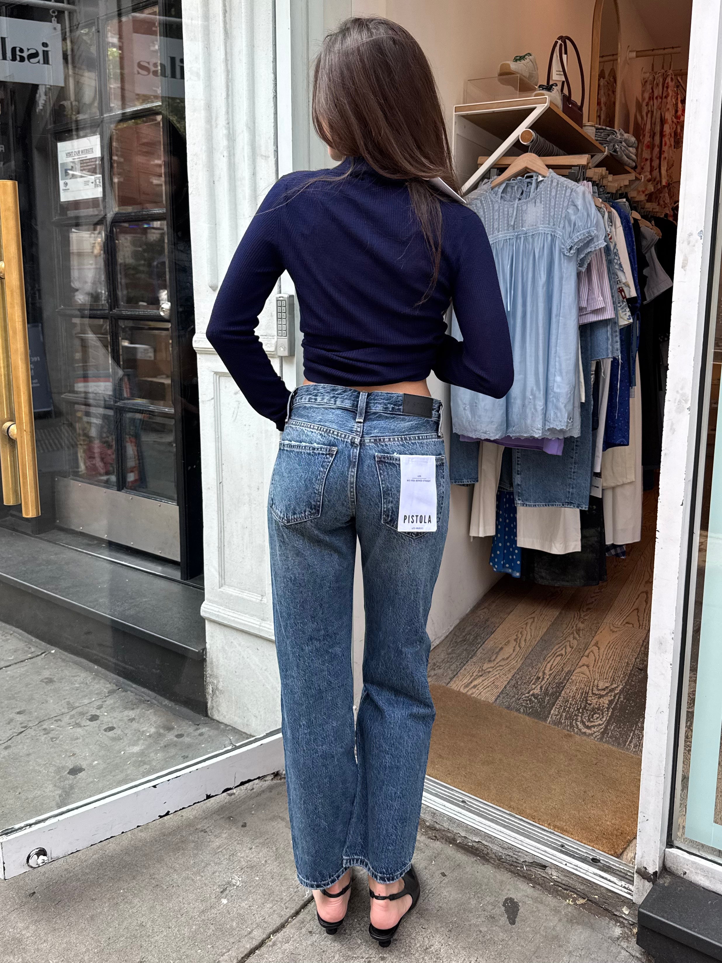 Lexi Mid Rise Bowed Straight in Artisan