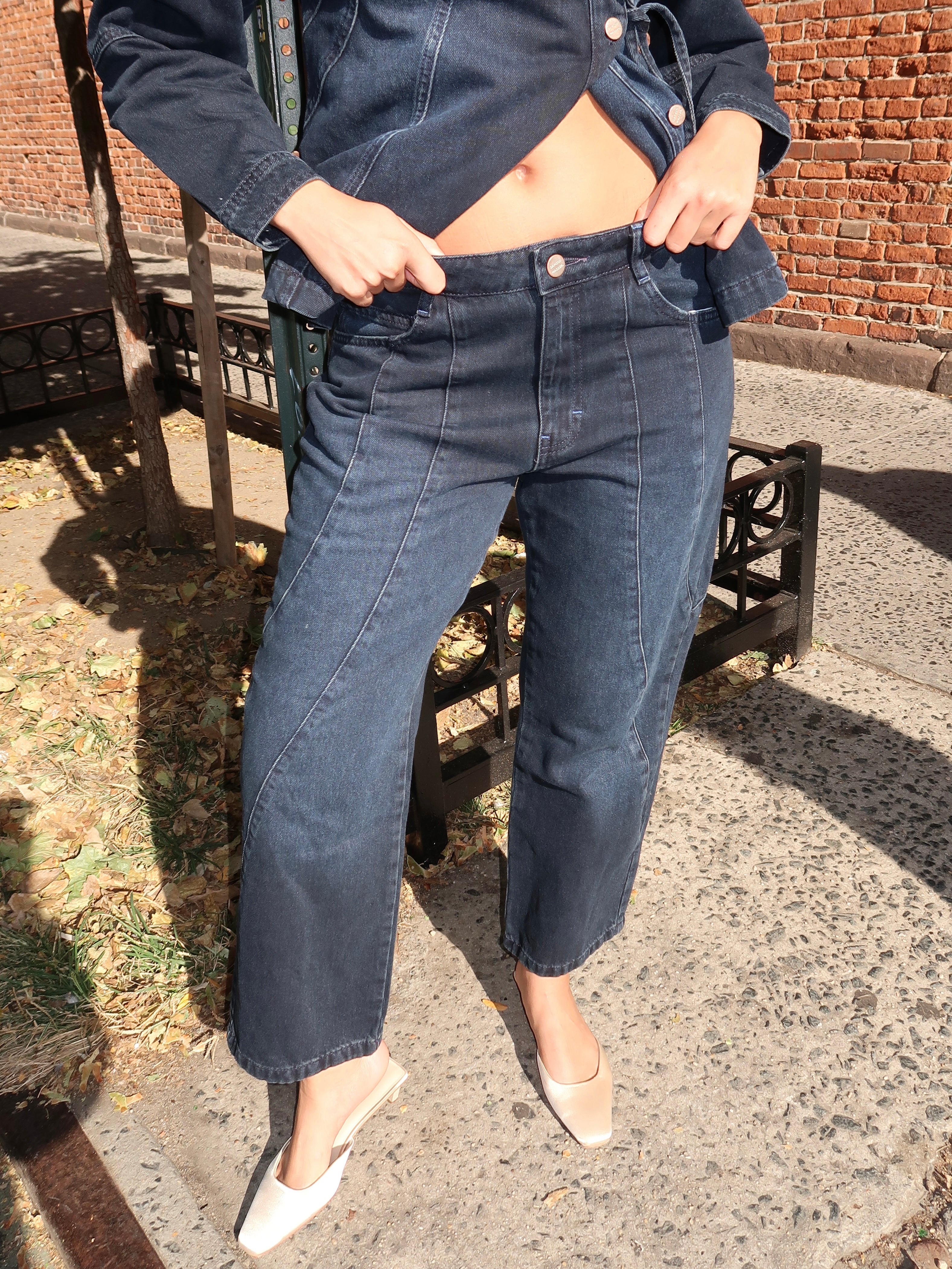 Juli Jeans in Wavy Seams Blue