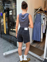 V-Waist Short in Bounce