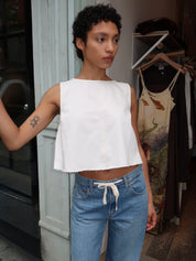 Rue Crop Pop Over Swing Top in Off-White