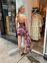 Load image into Gallery viewer, Rosie Dress in Black &amp; Pink

