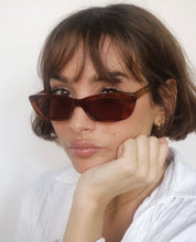 Load image into Gallery viewer, Taylor in Chestnut
