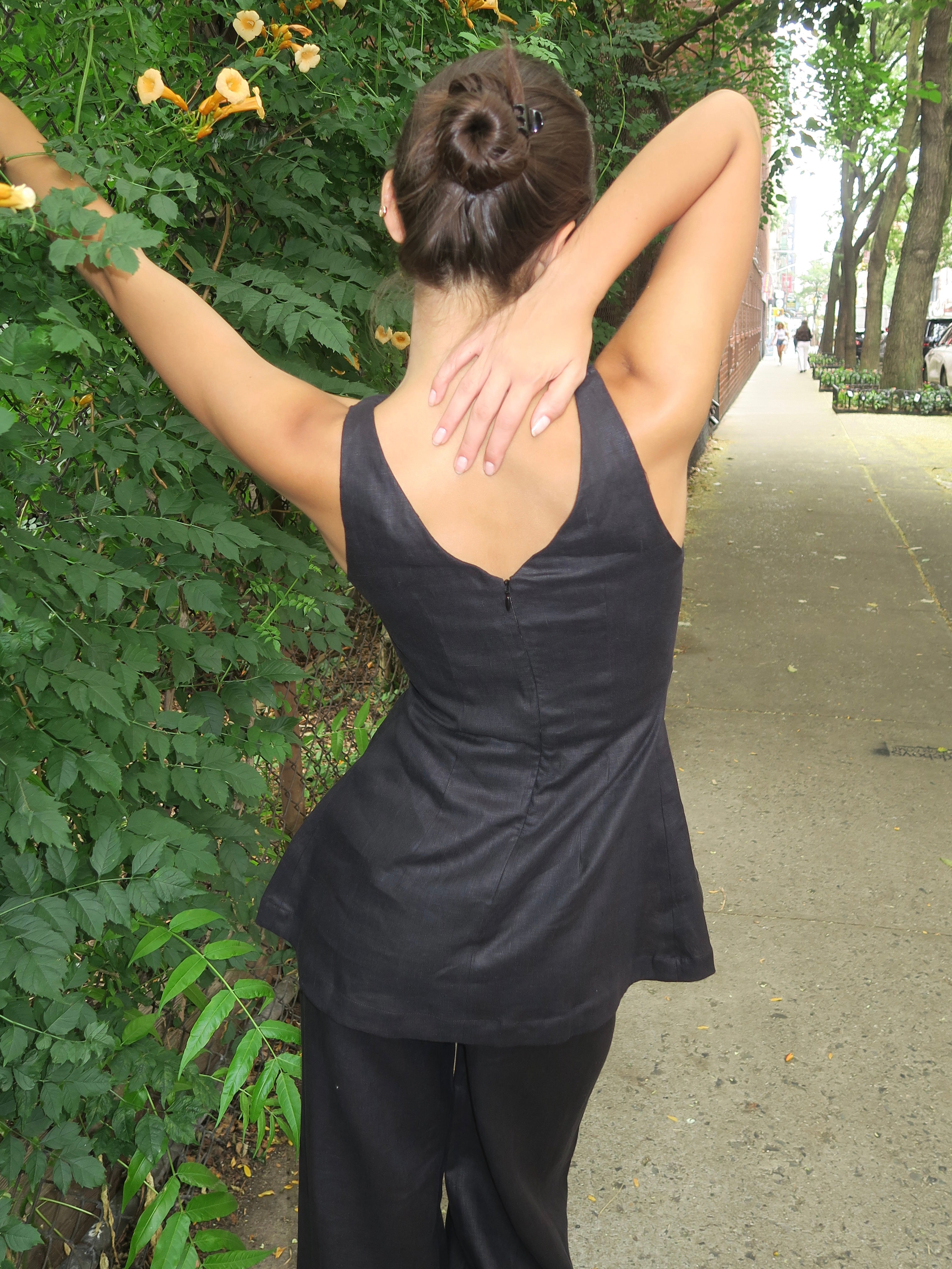 Lola Top in Black