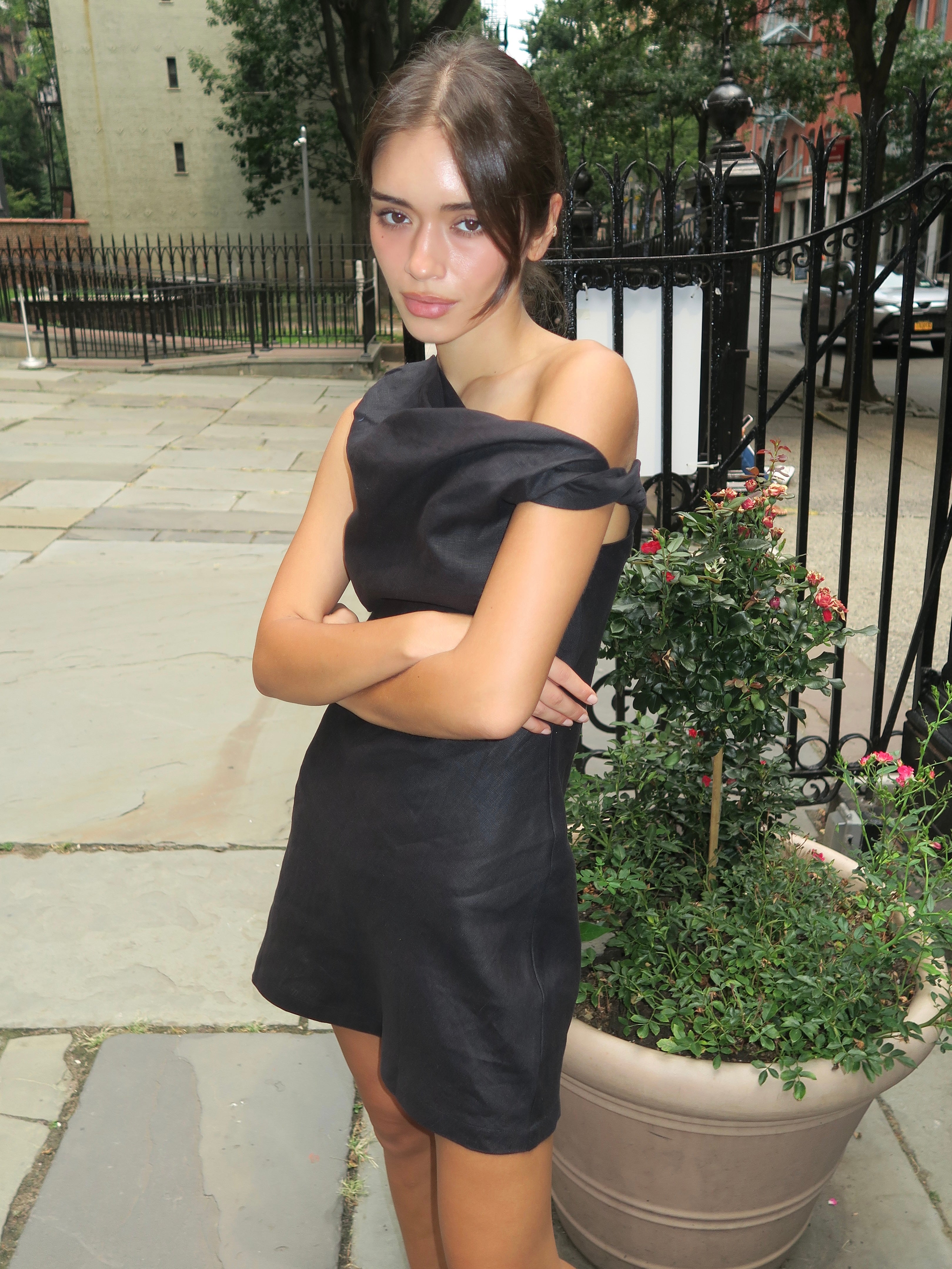 Suis Mini Dress in Black