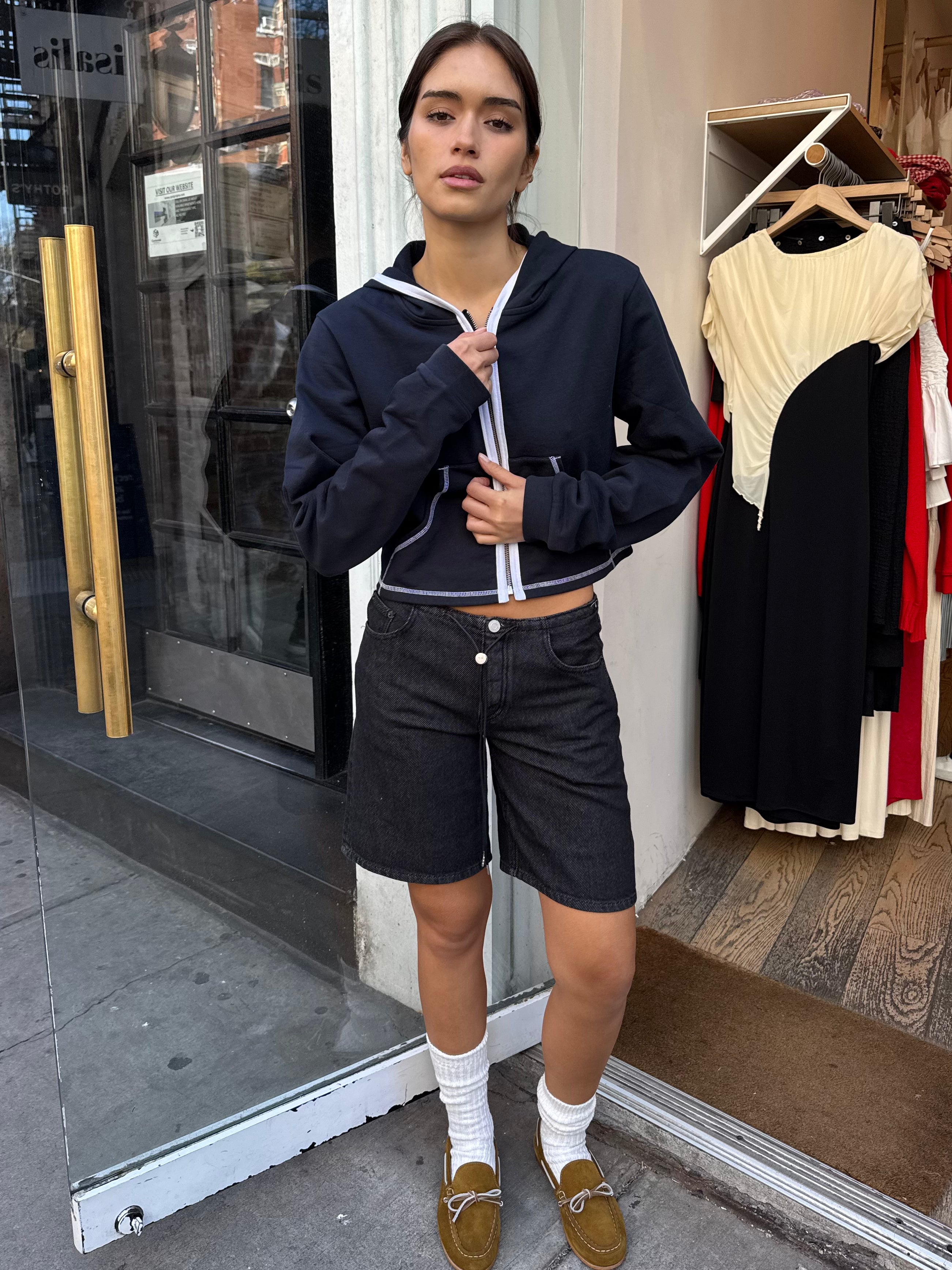Cool Shorts in Washed Black