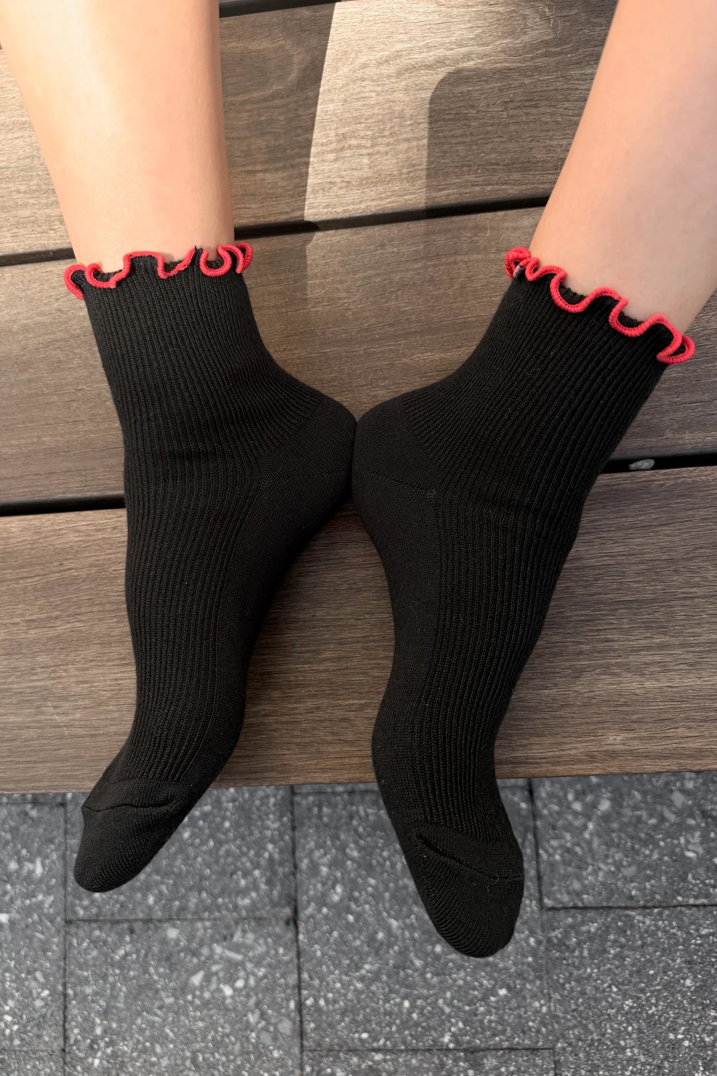 The Petite Ruffled Modal Socks in Black/Red