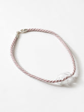 Load image into Gallery viewer, Glass Necklace in Pink
