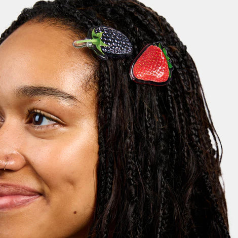 clippack_berries_onmodeldetail_webres_470x_29085b34-60b2-4685-9a1a-b0bf5be275b7.webp