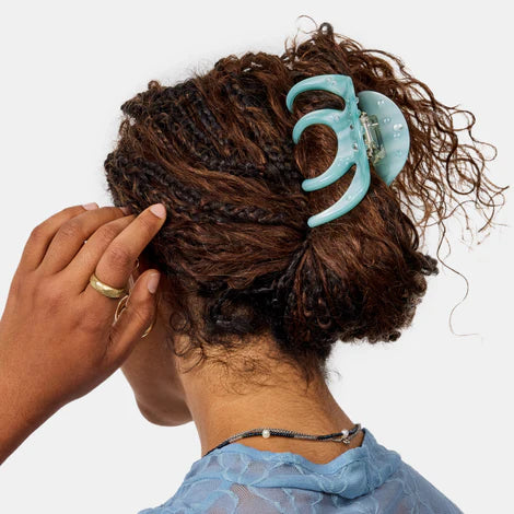 octo-claw-blue-ppage3_470x_c3ee2d1c-30f0-4e74-a2b9-c435764e2b59.webp