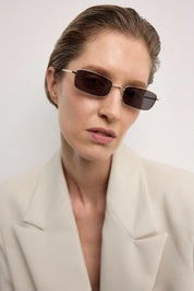 Olsen Sunglasses in Dark Grey Lens