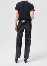Load image into Gallery viewer, Recycled Leather 90&#39;s Pinch Wasit in Black Patent
