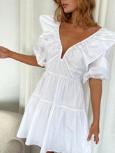 Load image into Gallery viewer, Nixi Dress in White
