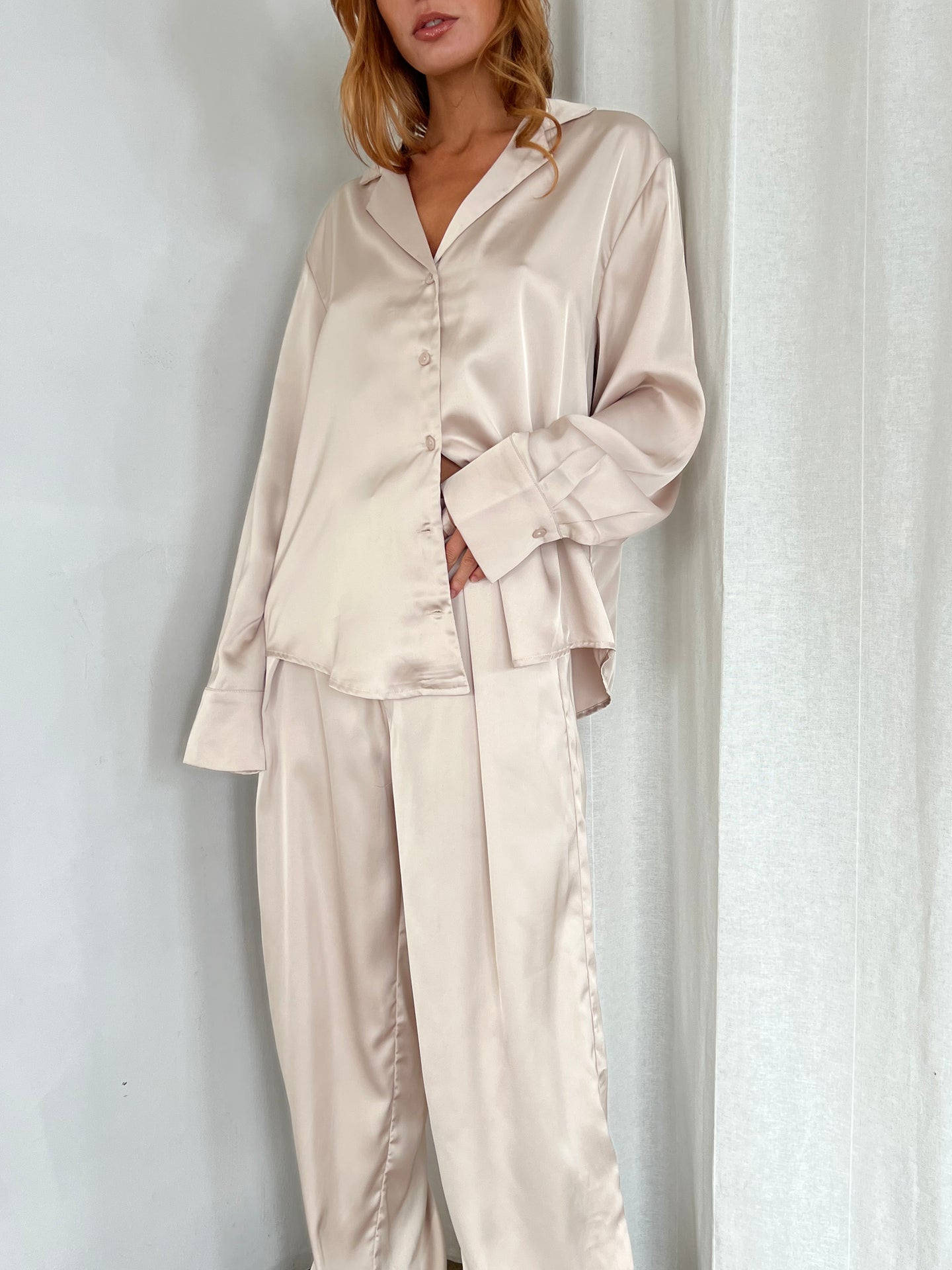 Shiloh Satin Set in Champagne